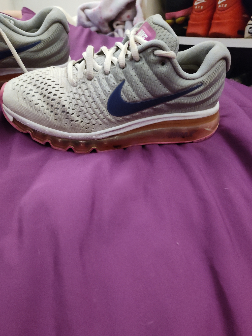 Nike Women's Light Gray and Navy Athletic Running Shoes with Pink Accents